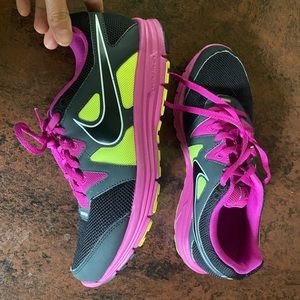 Nike lunarlon magenta and neon